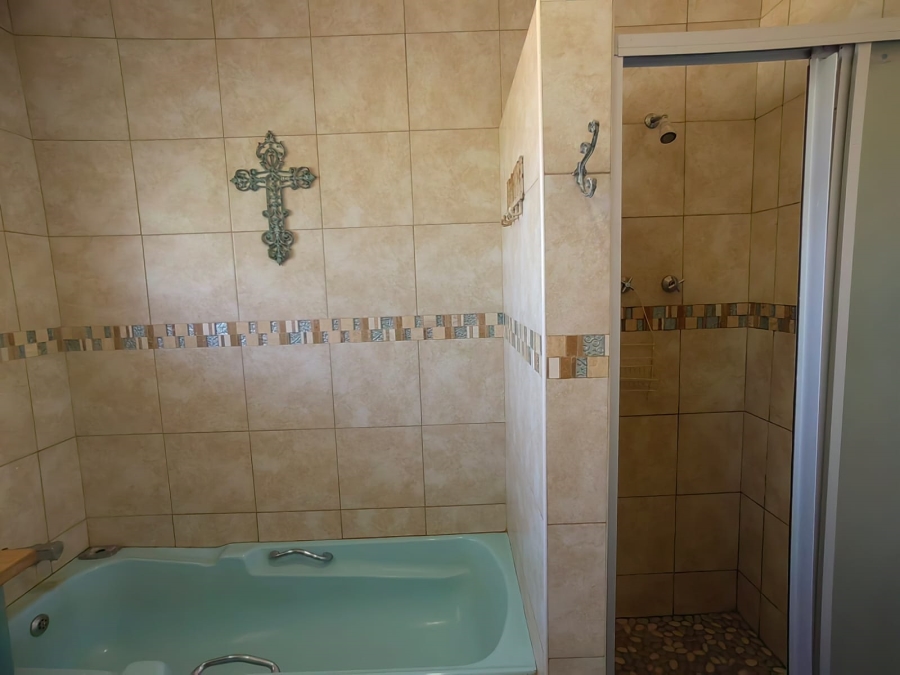 4 Bedroom Property for Sale in Parys Free State